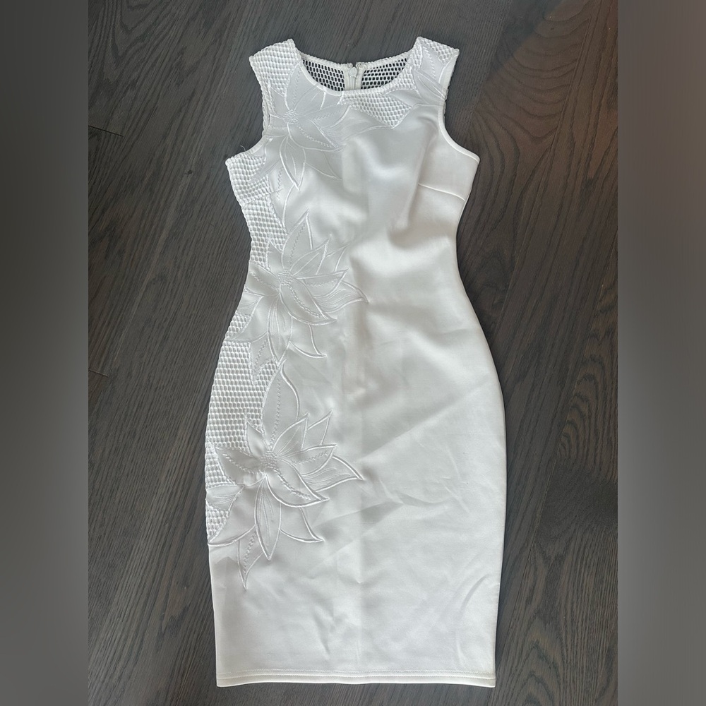 Lipsy London - Michelle Keegan Range - White Dress - US 4